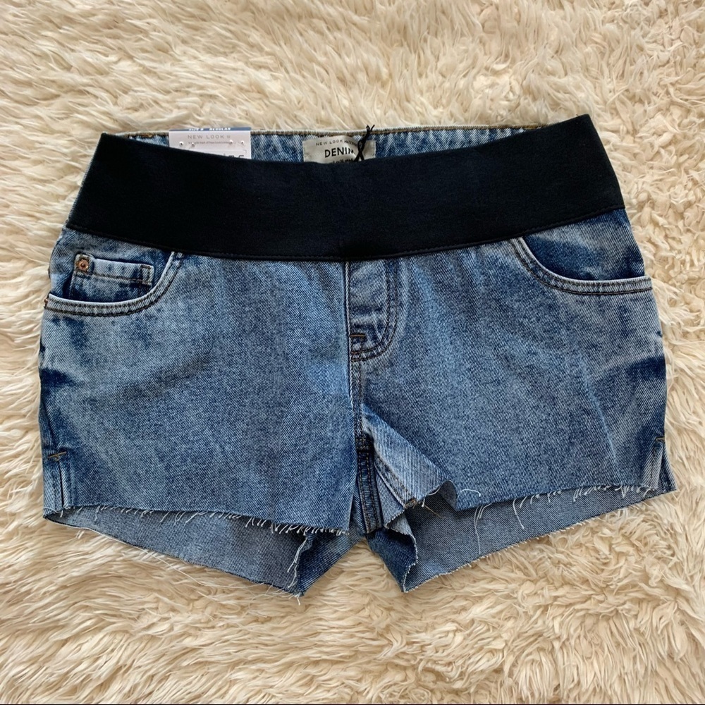 Maternity Blue Denim Raw Hem Under Bump Shorts - Picture 5 of 10